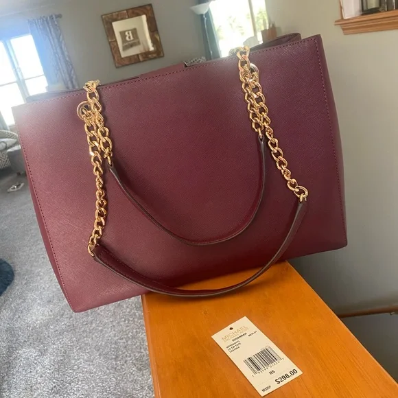 Susannah Large Michael Kors Saffiano Leather Merlot Shoulder Bag